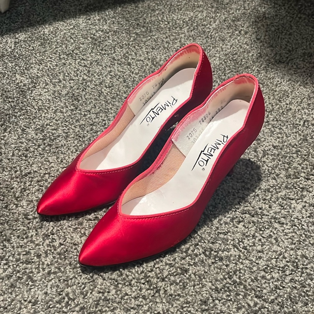 Vintage Red Pimento Heels